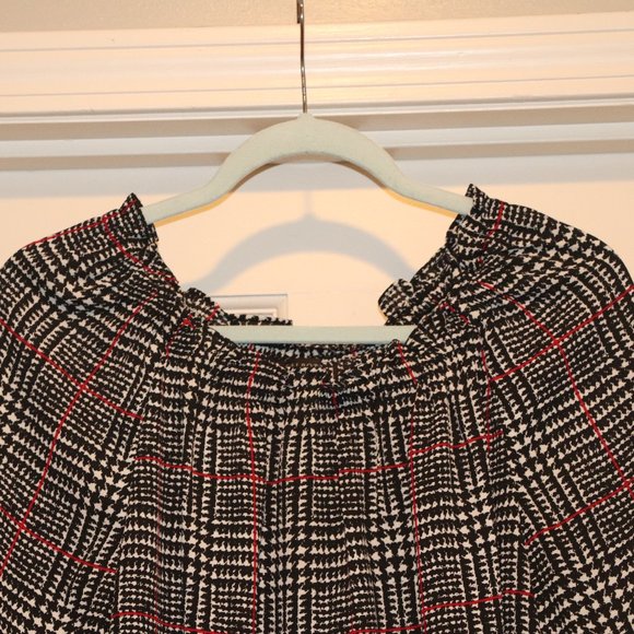 Talbots Plaid On/Off the Shoulder Blouse - Picture 9 of 9